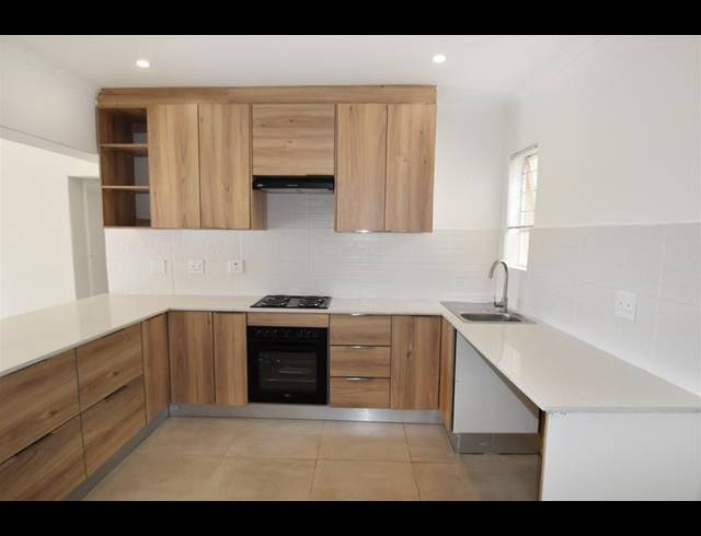 3 BEDROOM PROPERTY TO RENT IN SANDOWN